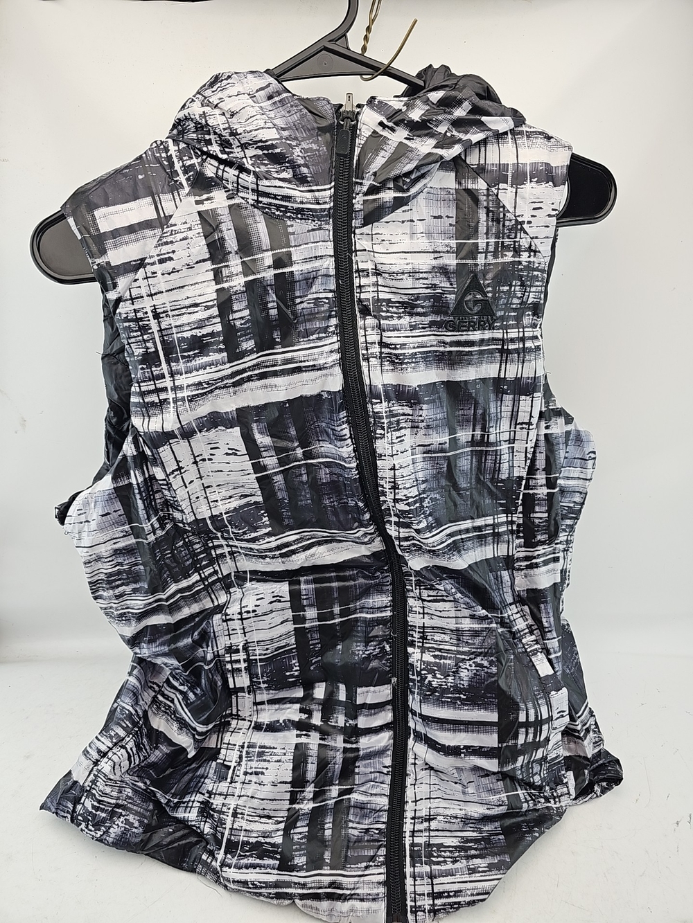 Lightweight Hooded Vest in Black & White Print Packable Down
